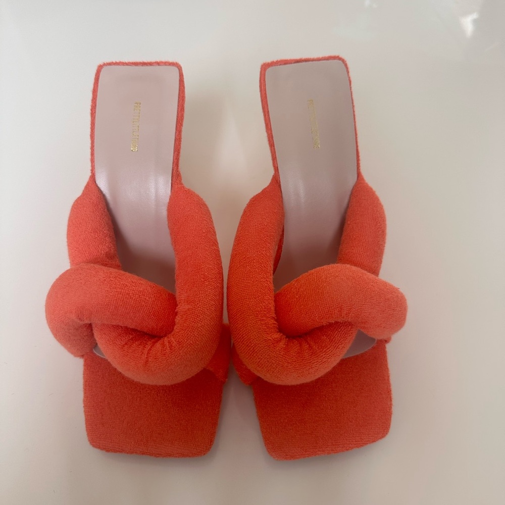 TWISTED KNOT MULES